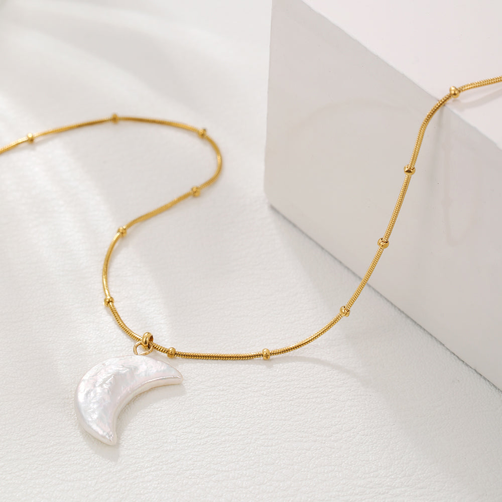 Baroque Pearl Crescent Pendant – Gold Stainless Steel Necklace