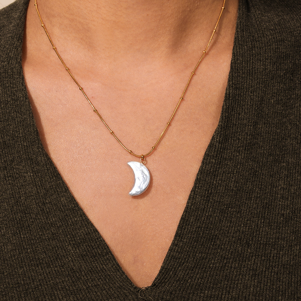 Baroque Pearl Crescent Pendant – Gold Stainless Steel Necklace