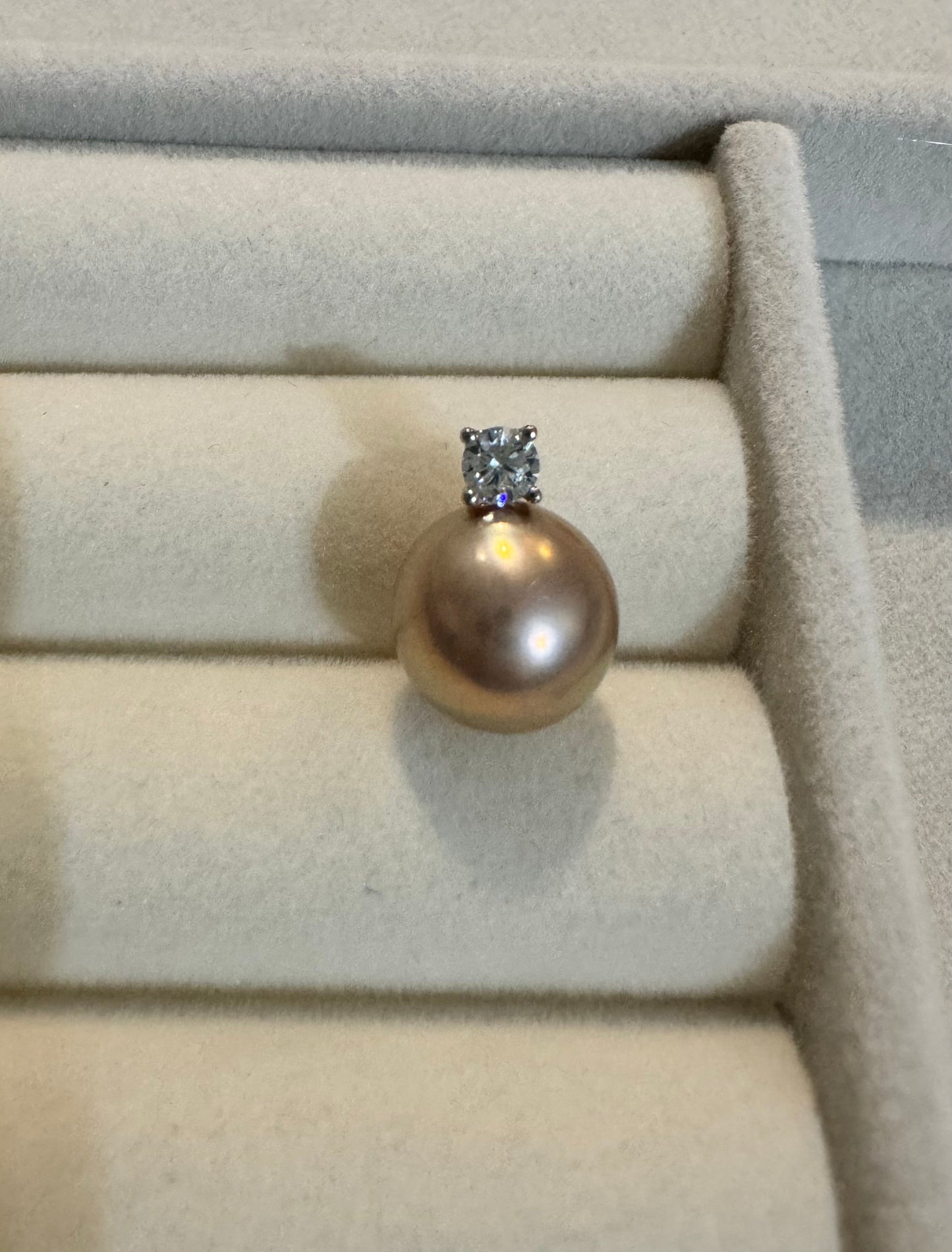 10mm Purple Edison Pearl Pendant with Zircon Inlay Bail