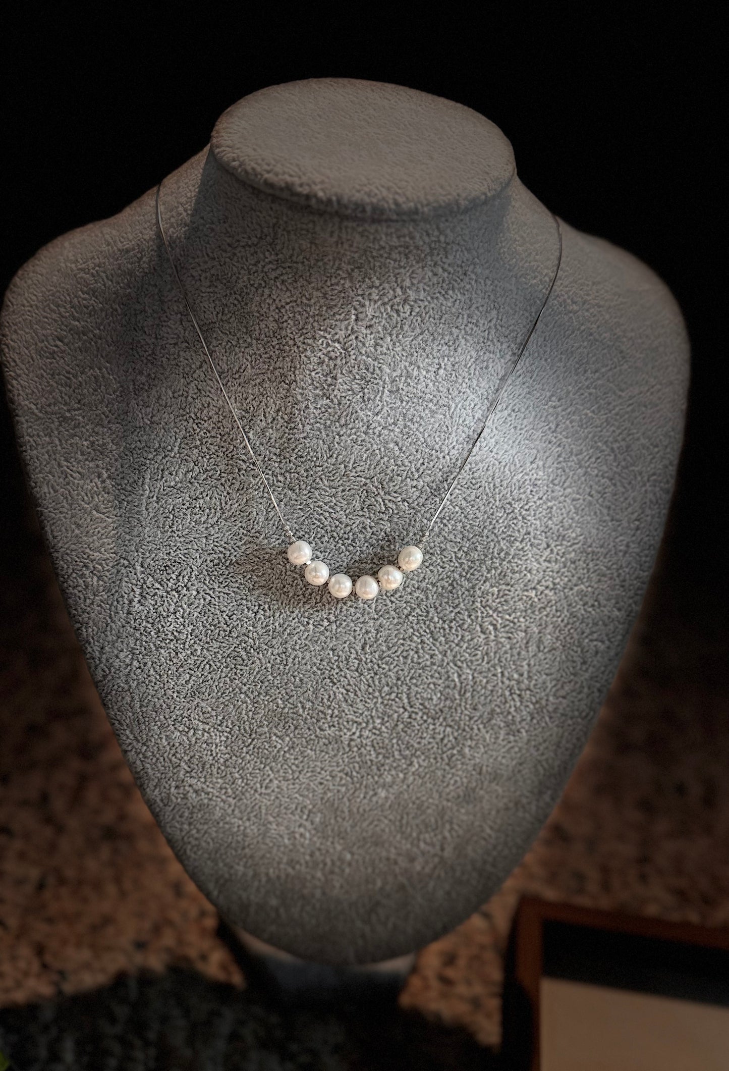 7mm Freshwater Pearl & Silver Bead Centre Cluster Snake Bone Necklace 925 Silver 43cm