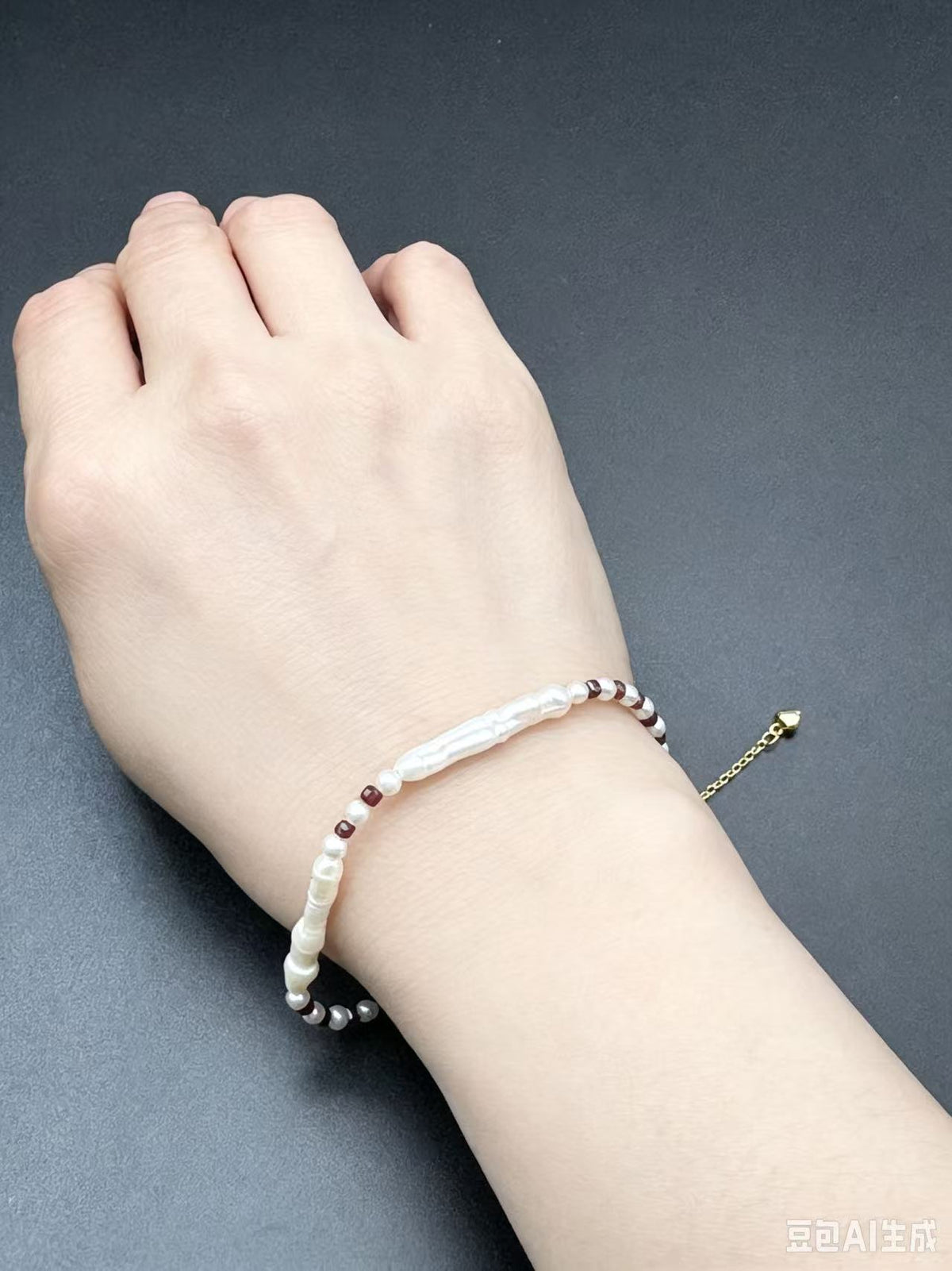 Pearl Garnet & Baroque Twist Bead Bracelet Gold-Plated