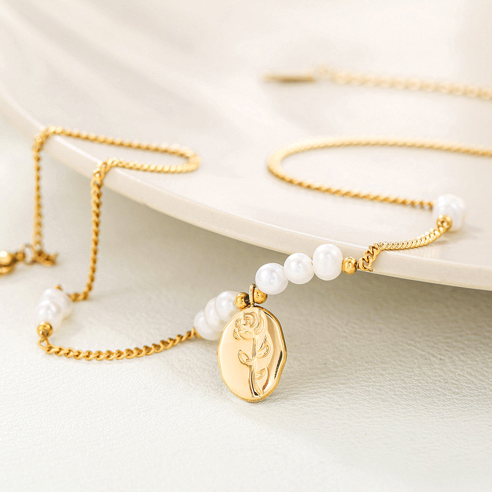 Rose Pearl Necklace