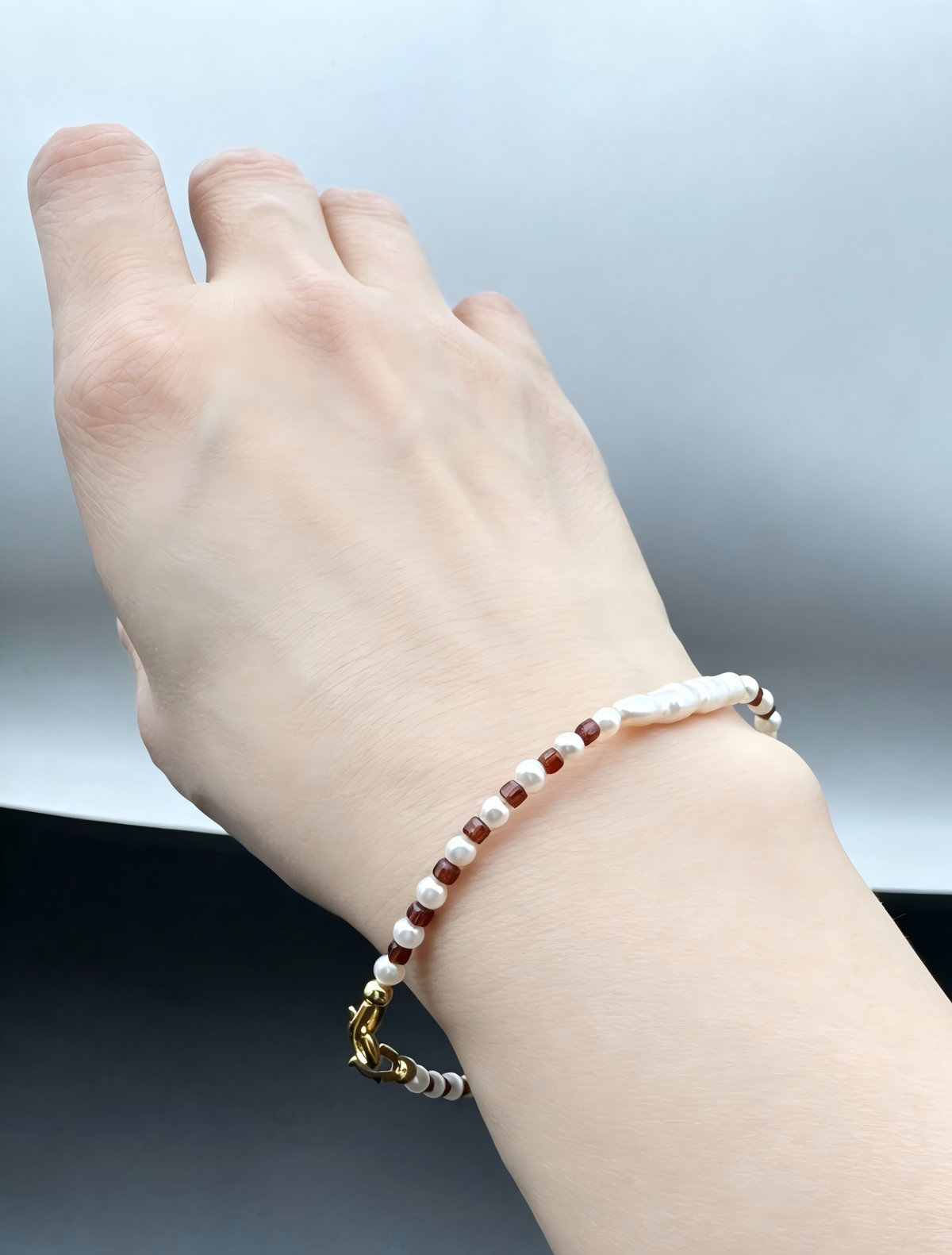 Pearl Garnet & Baroque Twist Bead Bracelet Gold-Plated