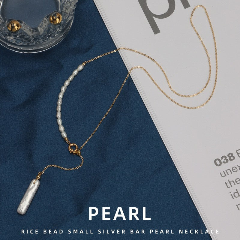 Modern Classy Pearl Necklace