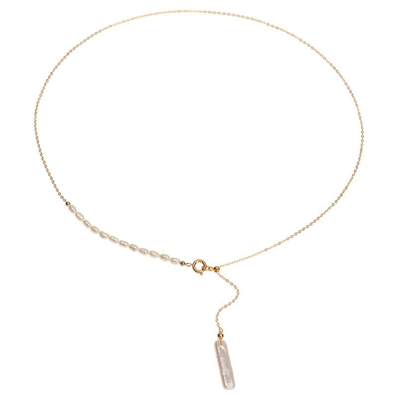 Modern Classy Pearl Necklace